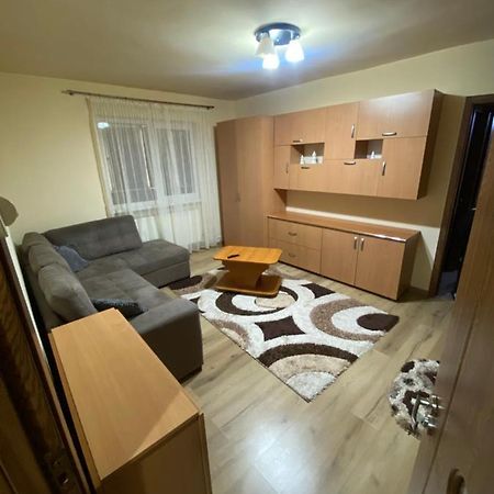 Apartament Regim Hotelier Deva Exterior foto