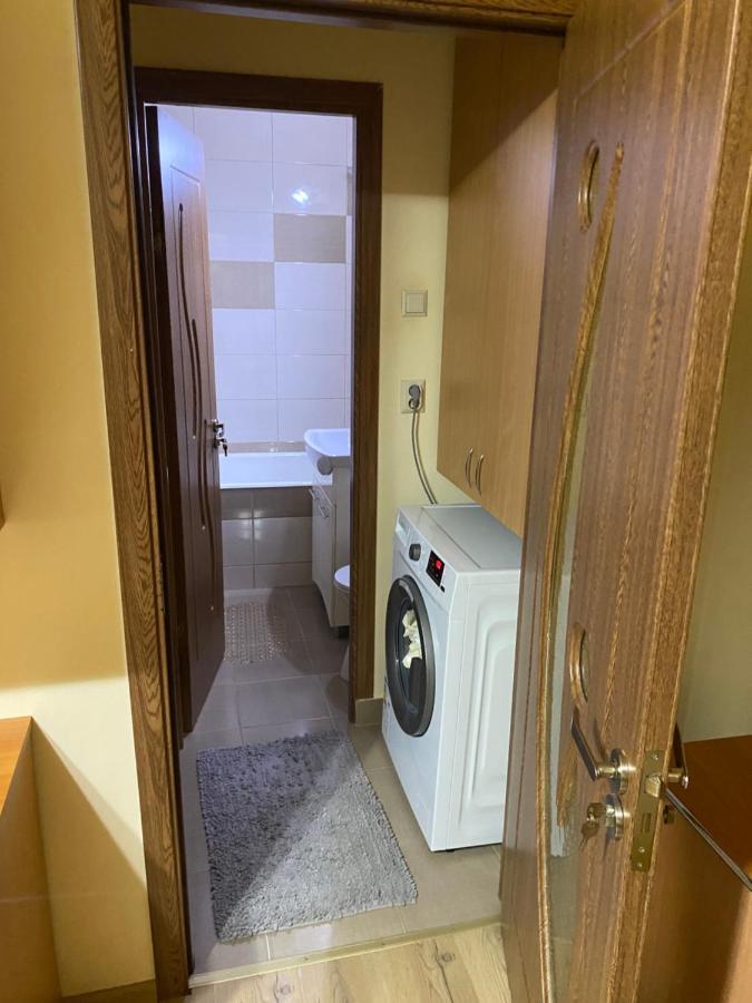 Apartament Regim Hotelier Deva Exterior foto